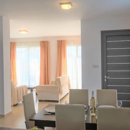 Coral Bay Villa 10 Εξωτερικό φωτογραφία